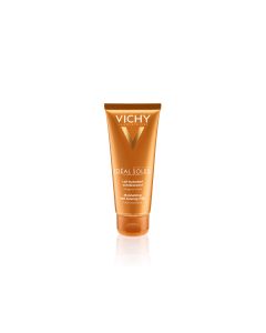 Vichy CAPITAL SOLEIL hidratantno mlijeko za samotamnjenje, prirodna njega za samotamnjenje s 8-satnom hidratacijom. Smeđe zlatno bijela tuba na bijeloj pozadini.