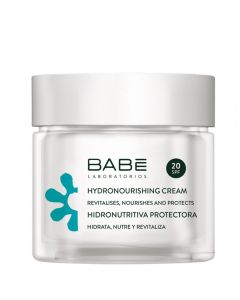 BABÉ Hidratantna hranjiva krema SPF20 50 ml - hidratantna krema sa srednjom razinom zaštite od sunca koja pomaže u oporavku od gubitka hranjivih sastojaka i vode u koži. Bijelo plava posudica kreme na bijeloj pozadini.