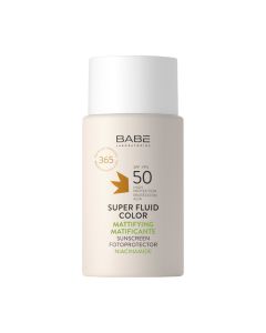 BABÉ Sun Mat Super Fluid Color SPF50 50 ml - visoka dnevna zaštita s bojom i super-fluidnom teksturom za masnu ili kožu sklonu aknama.