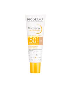 Bioderma PHOTODERM MAX AQUAFLUID TEINTE „DRY TOUCH“ SPF 50+ -  je tonirana krema za sunčanje koja jamči vrlo visoku UVA/UVB zaštitu za osjetljivu kožu. Proizvod je u bijelo narančastoj boji na bijeloj pozadini.