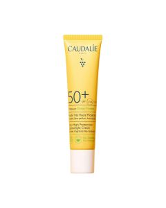Caudalie Vinosun Ocean Protect SPF50 - fluid SPF50+ učinkovito štiti lice i vrat od UVA/UVB zraka, istovremeno djelujući antioksidativno. Prikladan i za najosjetljiviju kožu. Proizvod je u žutoj tubi na bijeloj pozadini.
