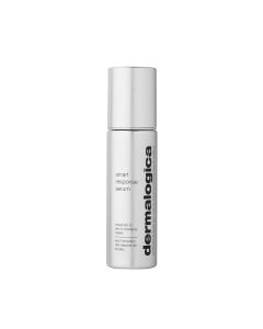 Dermalogica Smart Response Serum - oligosaharidi iz hidroliziranog beta glukana reagiraju na signale dehidracije, pomažući koži da održi optimalnu razinu vlage. Proizvod je u srebrnoj bočici sa srebrnim čepom na bijeloj pozadini.