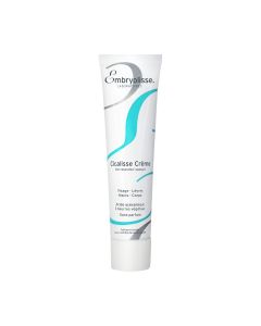 Embryolisse Cicalisse Cream 40 ml - višenamjenska krema ublažava, obnavlja i smanjuje crvenilo, istodobno umiruje kožu i površinske iritacije. Bijelo plava tuba proizvoda na bijeloj pozadini.