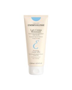Embryolisse Foaming Cream-Milk 200 ml - uklanja nečistoće i održava optimalnu hidratizaciju kože, te nakon korištenje koža ostaje čista i mekana. Bijelo plava tuba proizvoda na bijeloj pozadini.