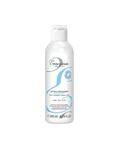 Embryolisse Gentle Waterproof Make-up Remover Milk 200 ml - nježno mlijeko za uklanjanje vodootporne šminke s 95% sastojaka prirodnog podrijetla. Bijelo plava boca proizvoda na bijeloj pozadini.