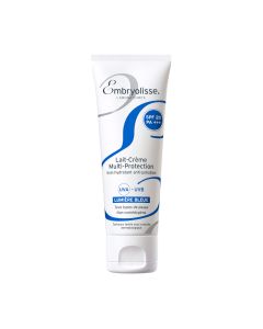 Embryolisse Lait-Crème Multi-Protection 40 ml - 7 u 1 višenamjenska zaštitna hidratacijska krema uključuje zaštitu i od plavog svjetla. Za sve tipove kože, čak i najosjetljiviju. Bijelo plava tuba proizvoda na bijeloj pozadini.