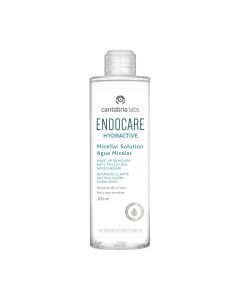 ENDOCARE Hydractive micelarna otopina, 100 ml - sredstvo za čišćenje lica s nježnim aktivnim sastojcima za dubinsko čišćenje i uklanjanje šminke, čak i vodootporne šminke. Prozirno plava bočica proizvoda na bijeloj pozadini.