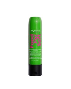  Matrix Food For Soft Regenerator Za Raščešljavanje 300ml
 Hidratantni regenerator za suhu kosu. Obogaćen avokadovim uljem i hijaluronskom kiselinom, ostavlja suhu i lomljivu kosu hidratiziranom. 