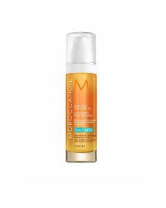 MOROCCANOIL SMOOTH BLOW-DRY CONCENTRATE 50 ml
Blow Dry Concentrate formula ukrotit će i najbuntovniju kosu te joj dati mekani izgled, bez elektriciteta. Pojačan arganovim uljem, ovaj ultra bogati serum za blow–dry stiliziranje povećava mekoću i svilenkas