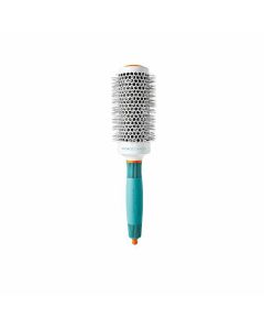 MOROCCANOIL CERAMIC IONIC ROUND BRUSH 45mm
Moroccanoil Ceramic Ionic Round Brush je “must-have” proizvod za zdravu kosu. Okrugla četka za kosu Moroccanoil nezamjenjiv je pomoćnik prilikom redovitog feniranja.