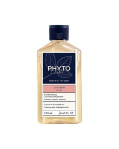 Phyto COLOR šampon protiv izbljeđivanja boje 250 ml - kosa je mekša, a boja ostaje jednako intenzivna i sjajna i nakon 12 pranja kose. Plavo bijelo roza boca na bijeloj pozadini.