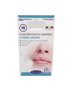 Propharma Flaster protiv herpesa 15 komada -  stvara zaštitnu barijeru od i prema vanjskom okruženju, smanjujući time mogućnost infekcije i štiti kožu od stvaranja ožiljka. Bijelo plava kutija na bijeloj pozadini.