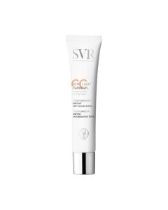 SVR CLAIRIAL CC krema SPF50+ light 40 ml -  s visokim stupnjem prekrivanja nepravilnosti kože, za prekrivanje tamnih mrlja i ujednačavanje tena! Svijetla nijansa CC kreme! Bijelo srebrno smeđa tuba na bijeloj pozadini.