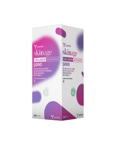 Yasenka Skinage Collagen Advanced 5000 - Kombinacija kolagena, hijaluronske kiseline i resveratrola hrani kožu iznutra, a vitamin C doprinosi stvaranju kolagena za normalnu funkciju kože. Proizvod je u bijelo ljubičastoj kutiji na bijeloj pozadini.