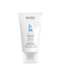 BABÉ Pediatric Emulzija za tjemenicu 50 ml - njen glavni benefit je eliminirati perutanje na nježan način, omekšavajući ljuske, dok pruža mekoću i hidrataciju bebinoj koži.