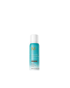 MOROCCANOIL DRY SHAMPOO DARK 65 ml
Za mekan, svilenakast osjećaj, ne ostavlja talog. Ultra fine čestice rižine škroba apsorbiraju masnoću na vlasištu, naslage i mirise čime kosu trenutačno čini svježom i čistom. 