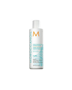 MOROCCANOIL CURL ENHANCING CONDITIONER 250 ml
Regenerator koji stimulira kovrče s hranjivim arganovim uljem za vraćanje elastičnosti, sjaja i upravljivosti. 