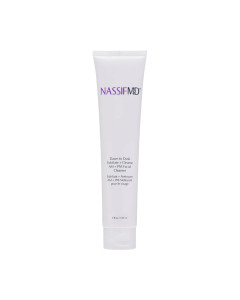 NassifMD Dermaceuticals Dawn to Dusk AM & PM Piling za čišćenje 120 ml - uklonite prljavštinu, ostatke šminke i nečistoće lica proizvodom koji uz čišćenje radi i blagi piling i eksfolijaciju lica.