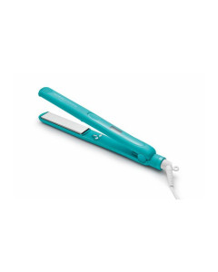 MOROCCANOIL TITANIUM FLAT IRON
Uređaj za ravnjanje kose PERFECTLY POLISHED TITANIUM (pegla za kosu). Napredni uređaj za ravnanje kose Perfectly Polished Titanium sadrži tehnologiju koja omogućuje čitav niz besprijekornih stilova - od jednostavnog ravnog 