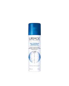 Uriage Termalna voda sprej 150 ml - Bakteriološki čista, prirodno izotonična, vlaži, umiruje, djeluje protuupalno i umiruje upalne dermatoze! Plavo bijela bočica sa sprejom na bijeloj pozadini.